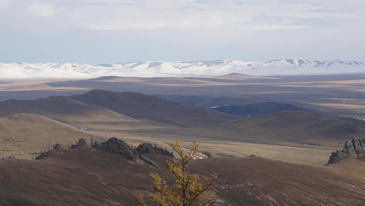 Отель My Mongolia Eco Ger Camp Nalayh Экстерьер фото